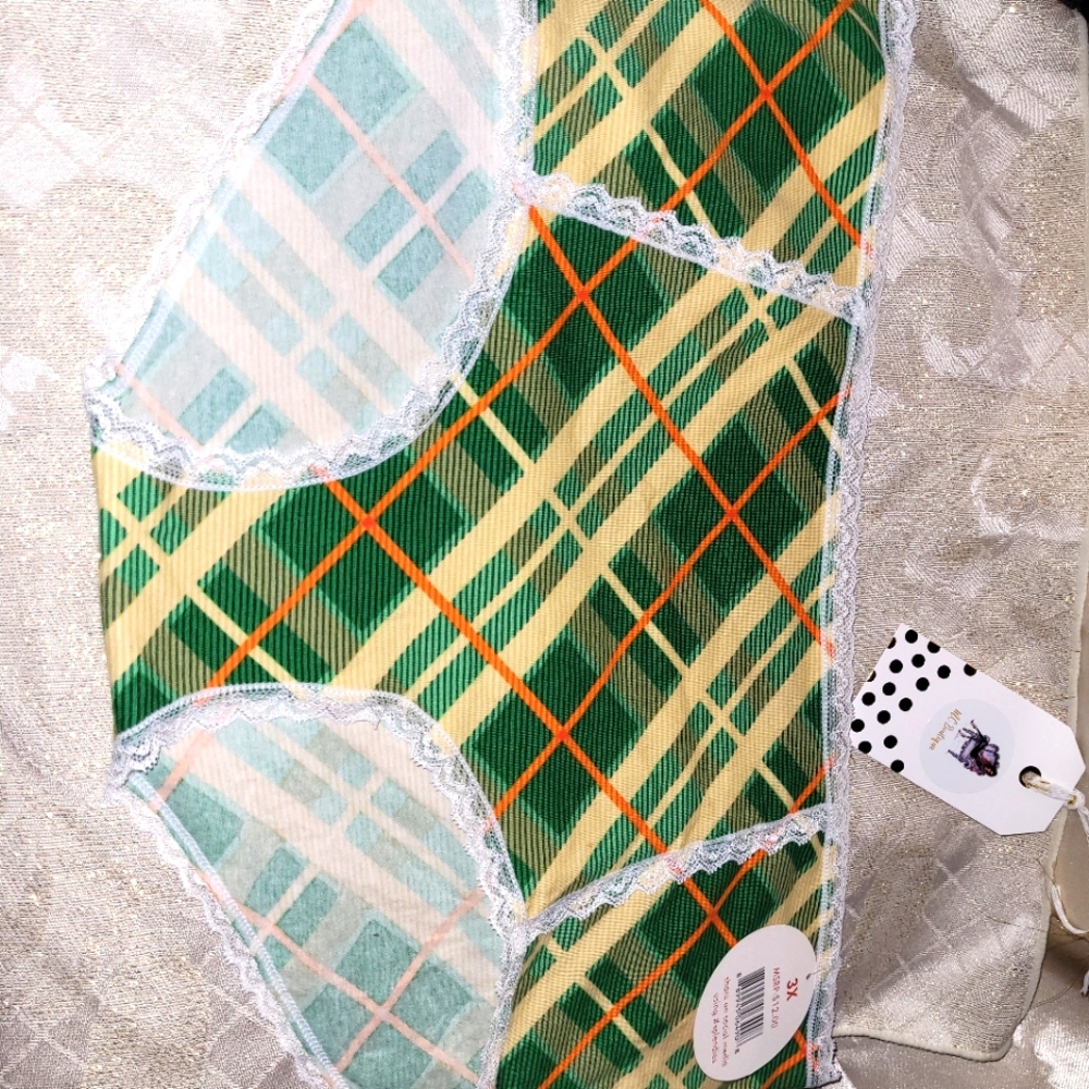 Green plaid plus size panties